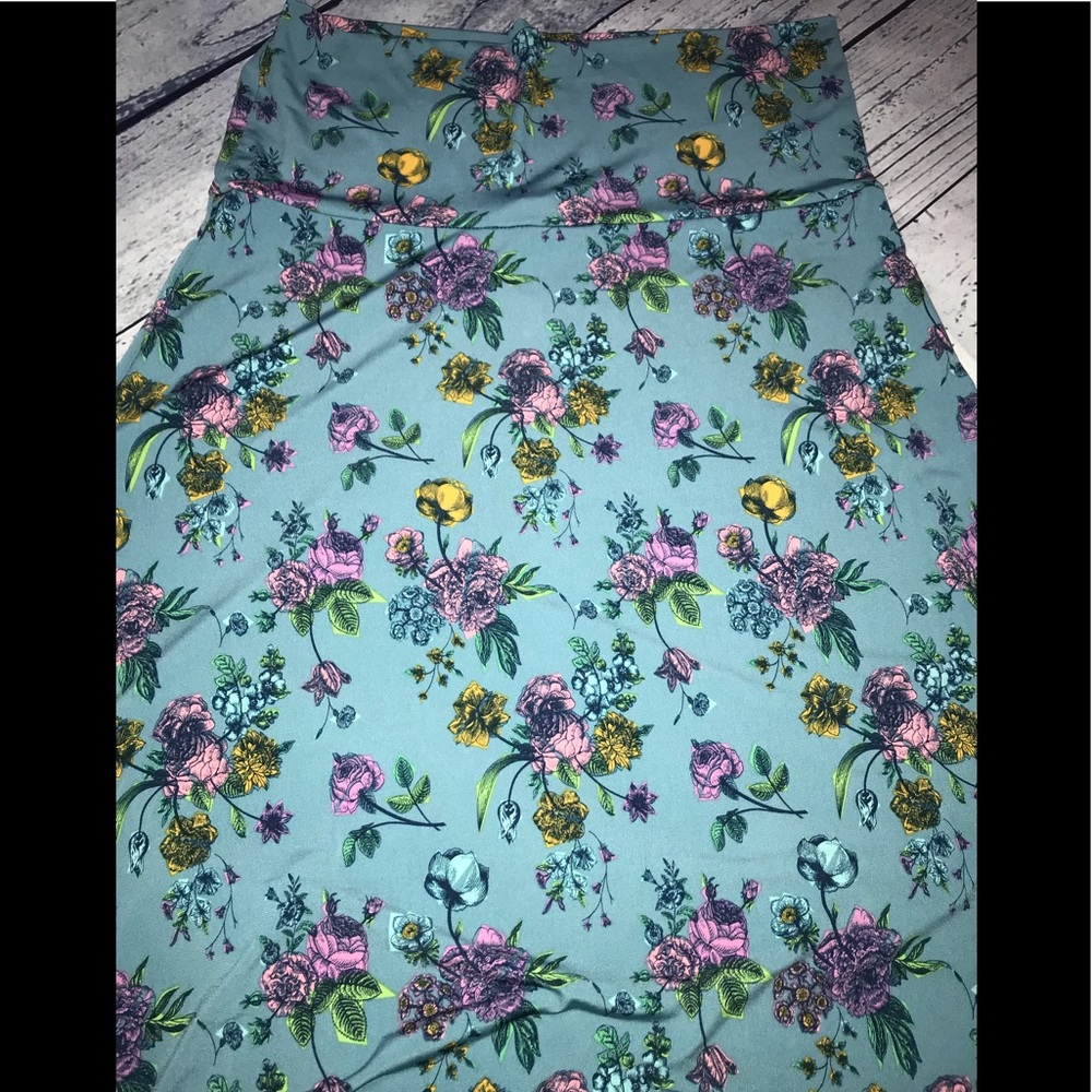 Large slinky maxi euc